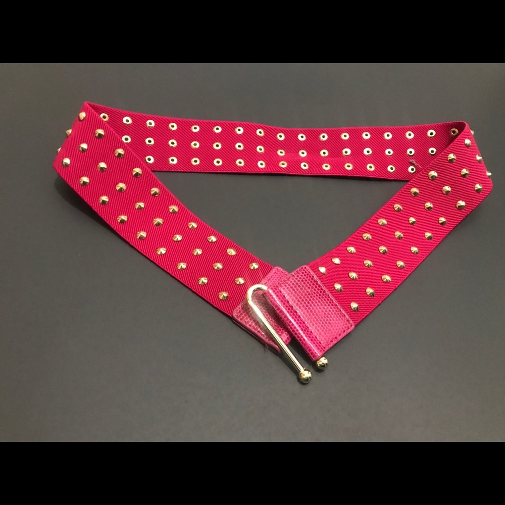 🔥SOLD!🔥Betsey Johnson belt - Picture 1 of 3